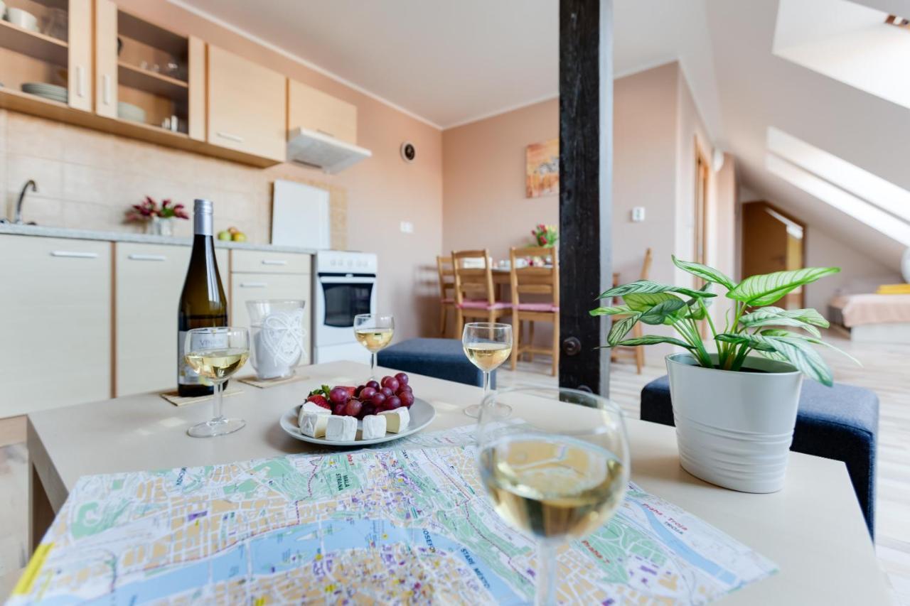 Jane'S Attic Apartment Prague Extérieur photo